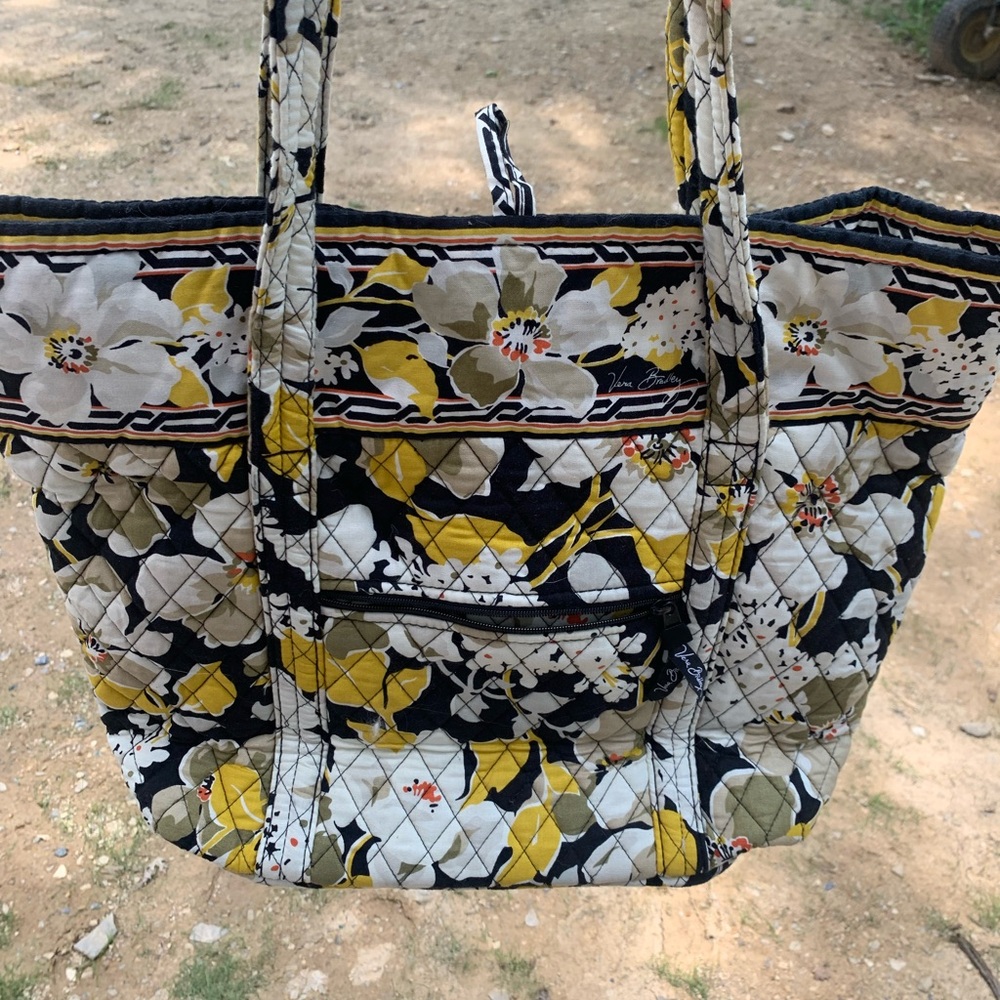 Brand new Vera Bradley bag, never used!